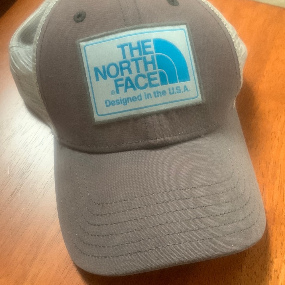 The North face mens hat